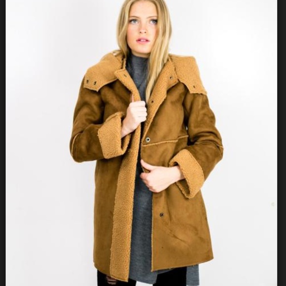 Moon River Jackets & Blazers - NWT Moon River Suede Shearling Coat in Tan / Brown